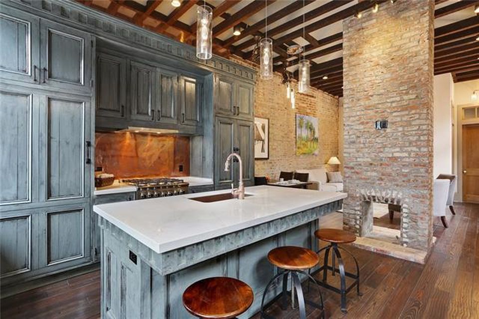 Custom built and refinished kitchen cabinets in Slidell, Louisiana